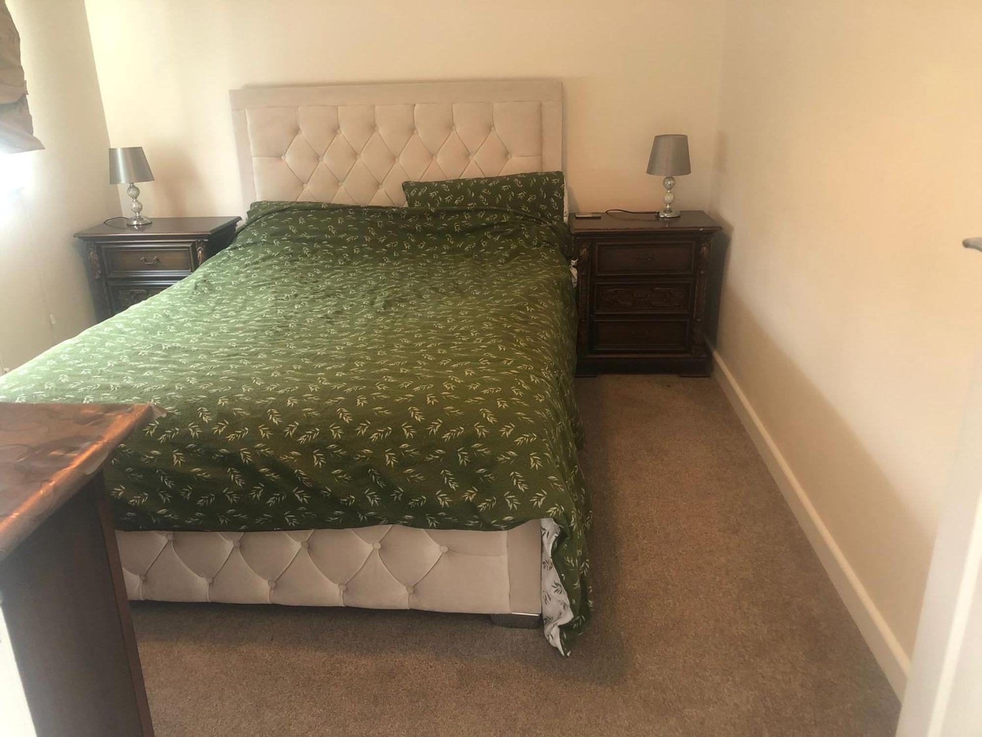 Entire Guest Suite With Gated Property Broad Blunsdon Luaran gambar